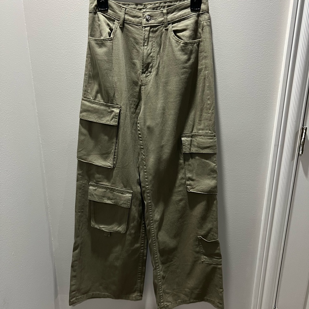 H&M Green Wide Leg Pants